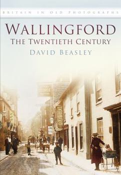 Paperback Wallingford: The Twentieth Century Book