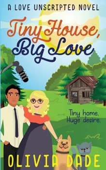 Paperback Tiny House, Big Love Book