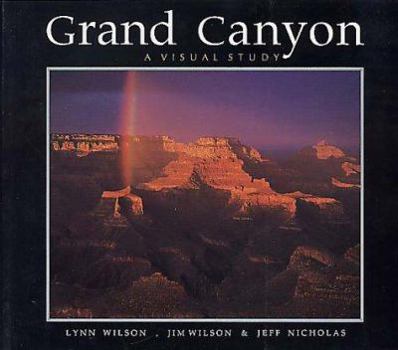 Paperback Grand Canyon: A Visual Study Book