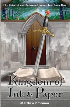 Paperback Kingdom of Ink and Paper Book