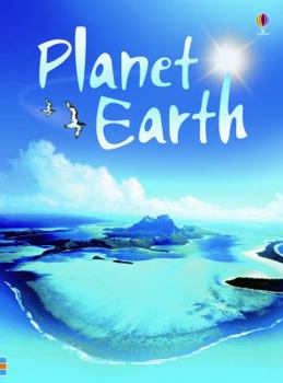 Hardcover Planet Earth: Level 2 Book