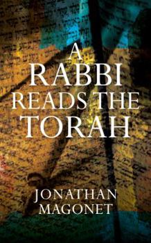 Paperback A Rabbi Reads the Torah Book