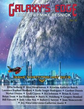 Paperback Galaxy's Edge Magazine: Issue 32, May 2018 Book