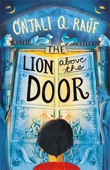 Paperback The Lion Above the Door Book