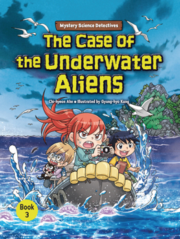 Paperback The Case of the Underwater Aliens: Book 3 Book