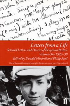 Paperback Letters from a Life: The Selected Letters of Benjamin Britten 1913-1976 Book