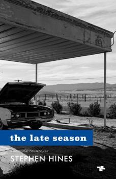 Paperback The Late Season Book