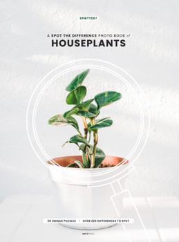 Paperback A Spot the Difference Photo Book of Houseplants Book