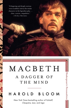 Paperback Macbeth: A Dagger of the Mind Book