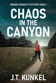 Paperback Chaos in the Canyon [Large Print] Book