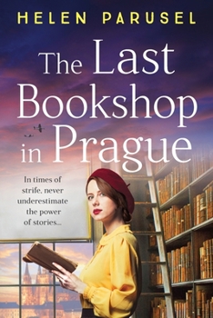 Paperback The Last Bookshop in Prague [Large Print] Book