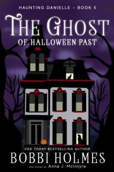 Paperback The Ghost of Halloween Past Book