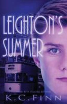 Paperback Leighton's Summer Book