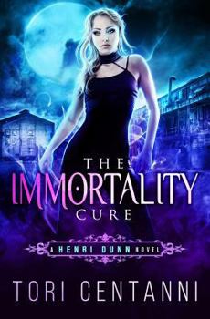 Paperback The Immmortality Cure: A Henri Dunn Novel Book