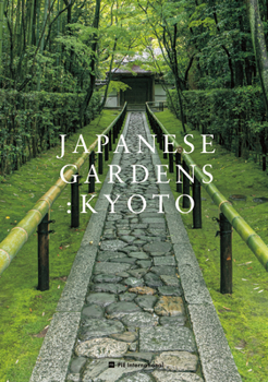 Paperback Japanese Gardens: Kyoto Book