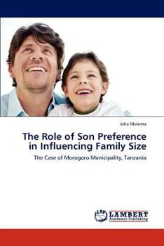 Paperback The Role of Son Preference in Influencing Family Size Book