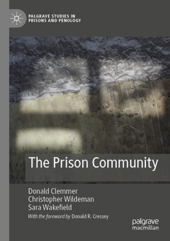 Paperback The Prison Community Book