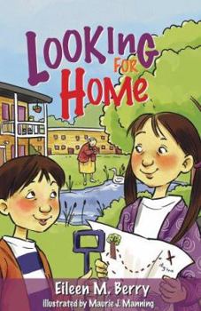 Paperback Looking for Home Book