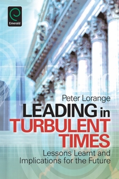 Paperback Leading in Turbulent Times Book