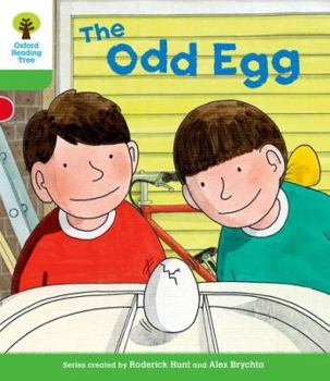 Paperback Oxford Reading Tree: Level 2: Decode and Develop: The Odd Egg Book