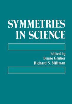 Paperback Symmetries in Science Book