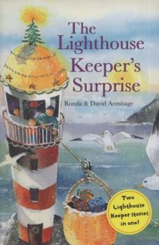 Paperback The Lighthouse Keeper's Surprise. [Ronda & David Armitage] Book
