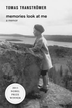 Paperback Memories Look at Me: A Memoir Book