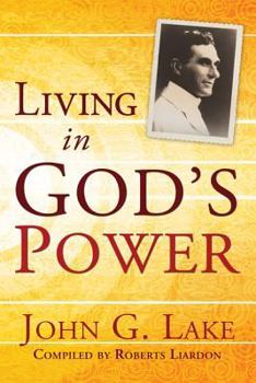 Paperback Living in God's Power Book
