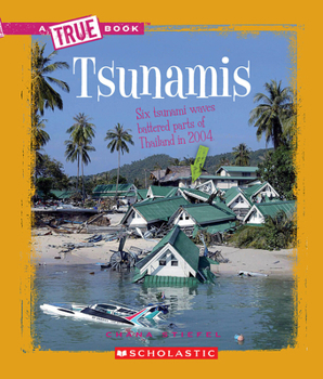 Paperback Tsunamis (a True Book: Earth Science) Book