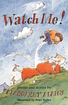 Paperback Watch Me! Book