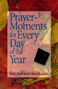 Paperback Prayer Moments for Every Day of the Year Book