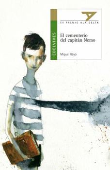 Paperback El Cementerio del Capitan Nemo [Spanish] Book