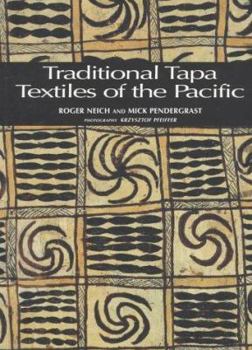 Paperback Traditional Tapa Textiles of the Pacific Book