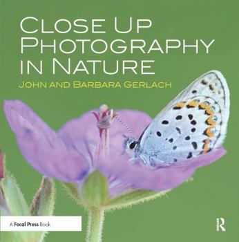 Paperback Close Up Photography in Nature Book