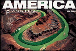 America (Flying High) 8854400033 Book Cover