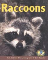 Raccoons (Early Bird Nature Books) 082253049X Book Cover