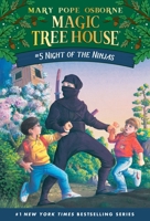 Night of the Ninjas (Magic Tree House, #5)