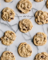 Taccuino del Ricette: Taccuino elegante per scrivere le migliori ricette e le istruzioni da tenere o da dare a una persona cara, ideale per anziani ... Biscotti al Cioccolato) (Italian Edition) 1656666251 Book Cover