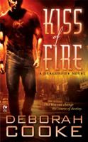 Kiss of Fire (Dragonfire, #1) 0451223276 Book Cover
