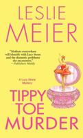 Tippy Toe Murder (Lucy Stone Mystery, Book 2) 1575663929 Book Cover