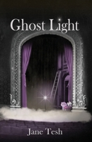 Ghost Light 1939113563 Book Cover
