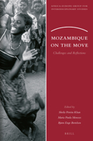 Mozambique on the Move 9004376887 Book Cover