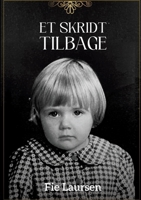 Et Skridt Tilbage (Danish Edition) 8743058272 Book Cover