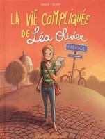 La vie compliquée de Léa Olivier 1 : Perdue 2896571396 Book Cover