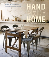 Handmade Home: Living with Art and Craft 1849751552 Book Cover