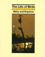 Life of Birds (Saunders Series in Organismic Biology) 0030689236 Book Cover