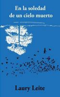 En La Soledad de Un Cielo Muerto 0999314890 Book Cover