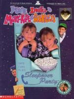 You're Invited to Mary-Kate and Ashley's Sleepover Party 0590880071 Book Cover
