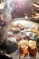 Eat Mexico: Recipes from Mexico City's Streets, Markets & Fondas 1909487279 Book Cover