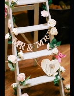 MR & MRS: Wedding Guest Book Romantic Design for All Wedding Themes / 304 Guests and Their Messages 1692139355 Book Cover